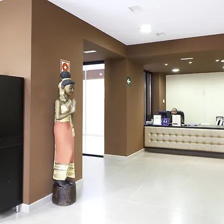 马拉加埃克博物馆酒店 3* 马拉加