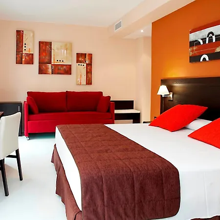 Exe Museos Hotel 3*